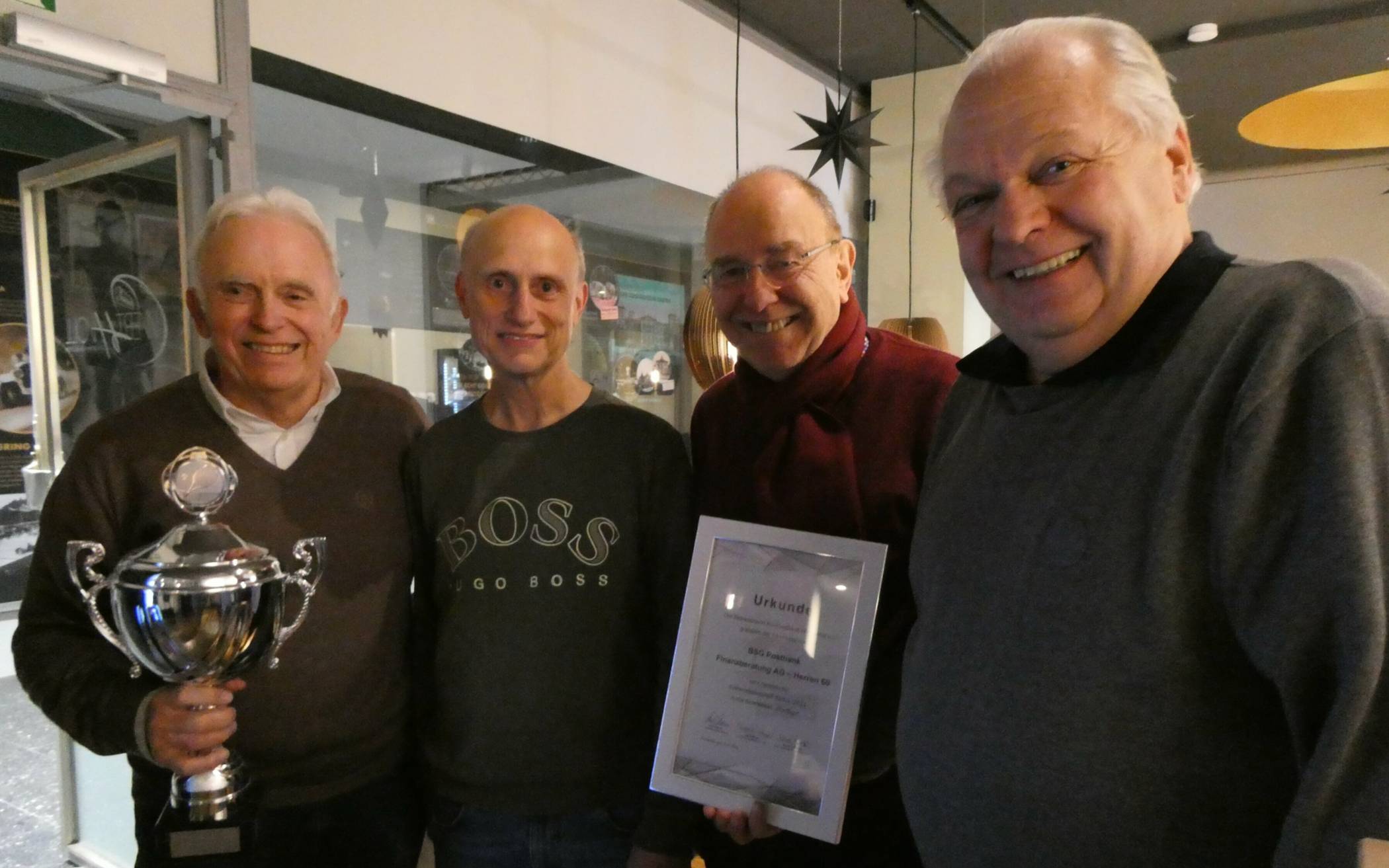 Von li.: Ulrich Vahlensieck, Werner Geissler, Peter König und Jochen Endorf. 