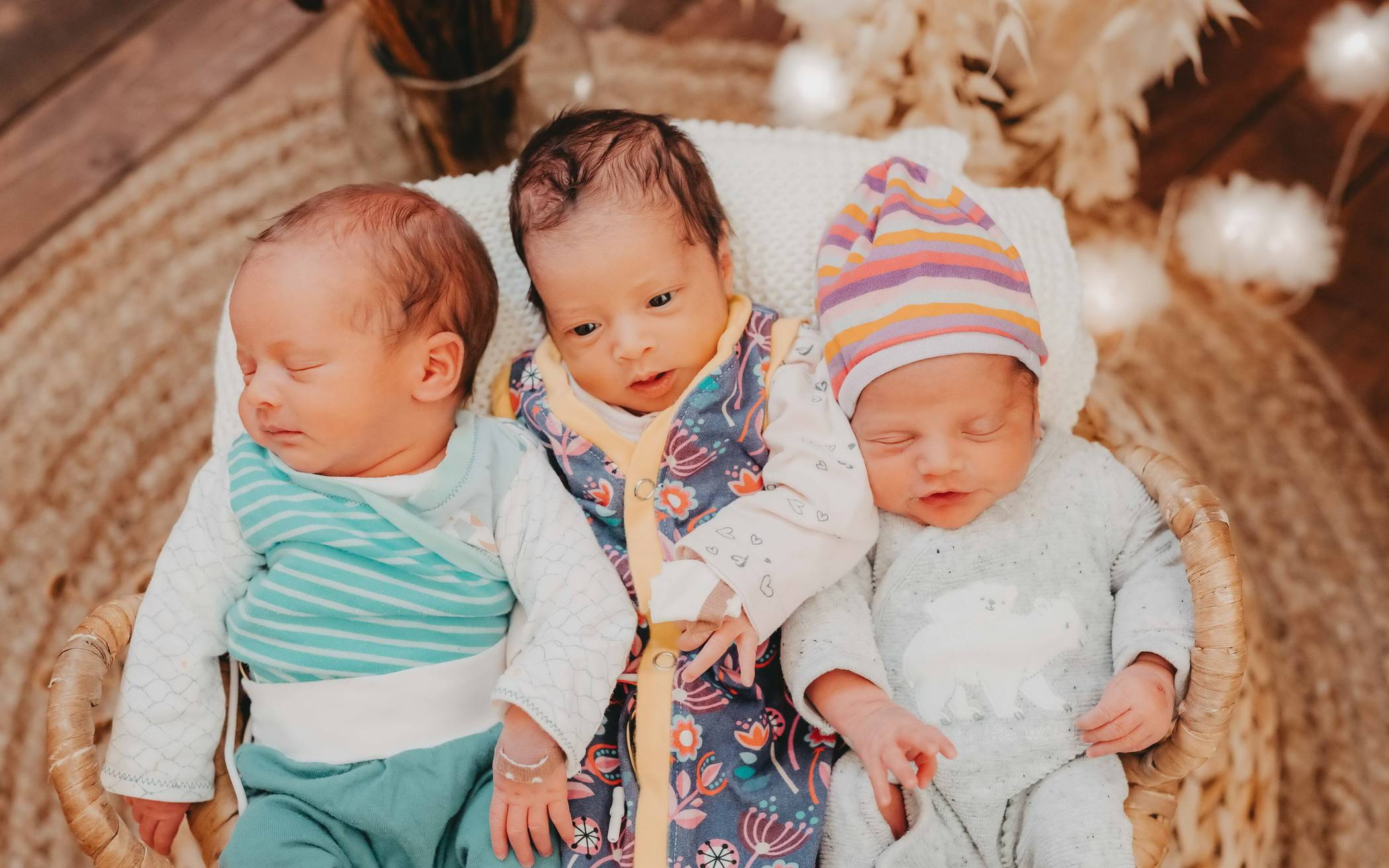 Natürliche Drillings-Geburt in Wuppertal​er Helios Uniklinik