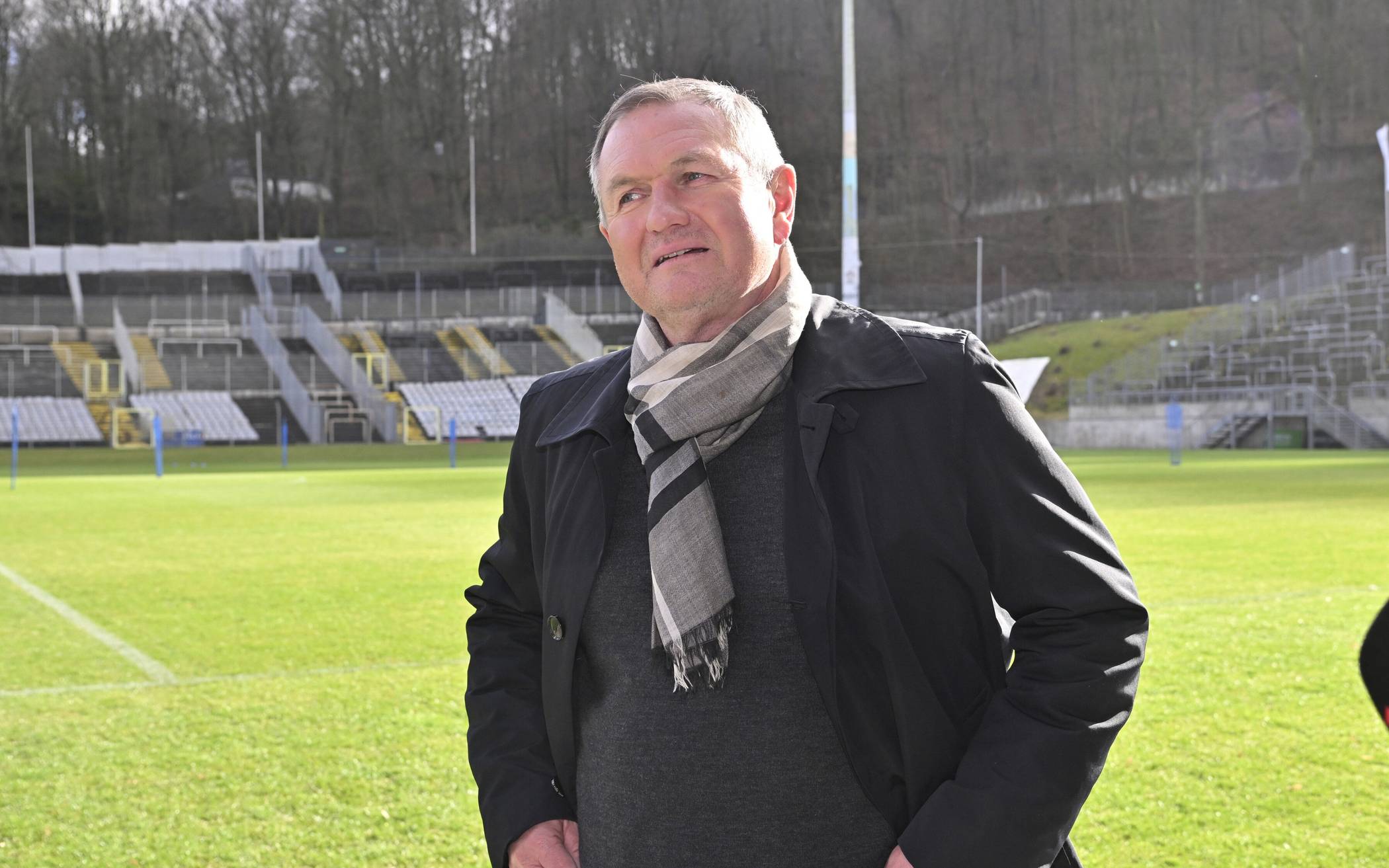 Sloweniens Nationaltrainer Matjaz Kek im Stadion