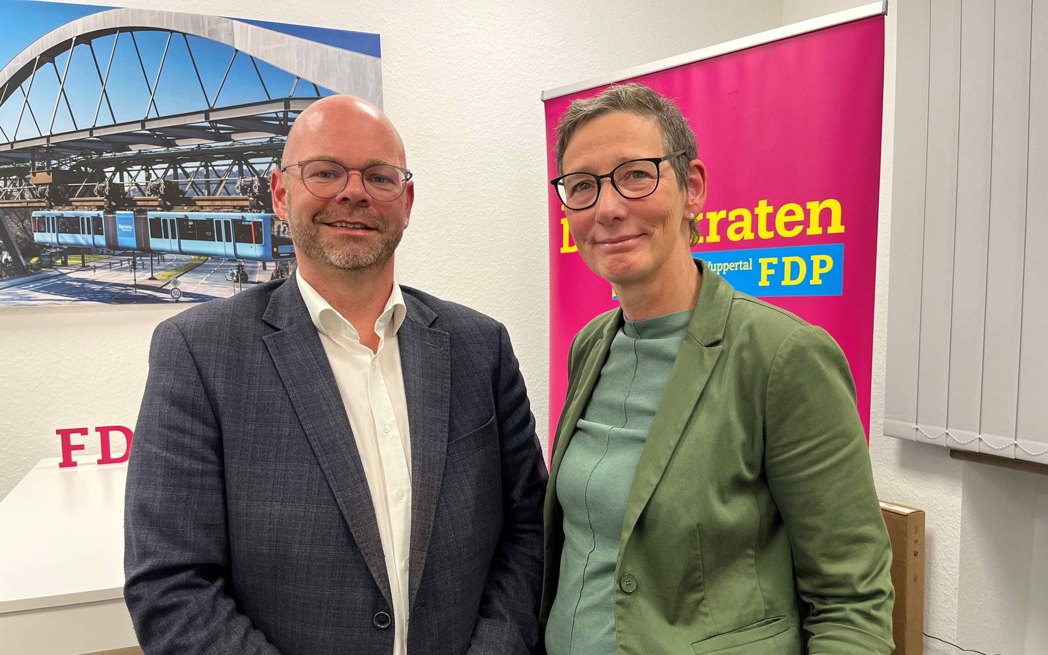 Die FDP-Fraktionsvorsitzenden René Schunck  und Karin