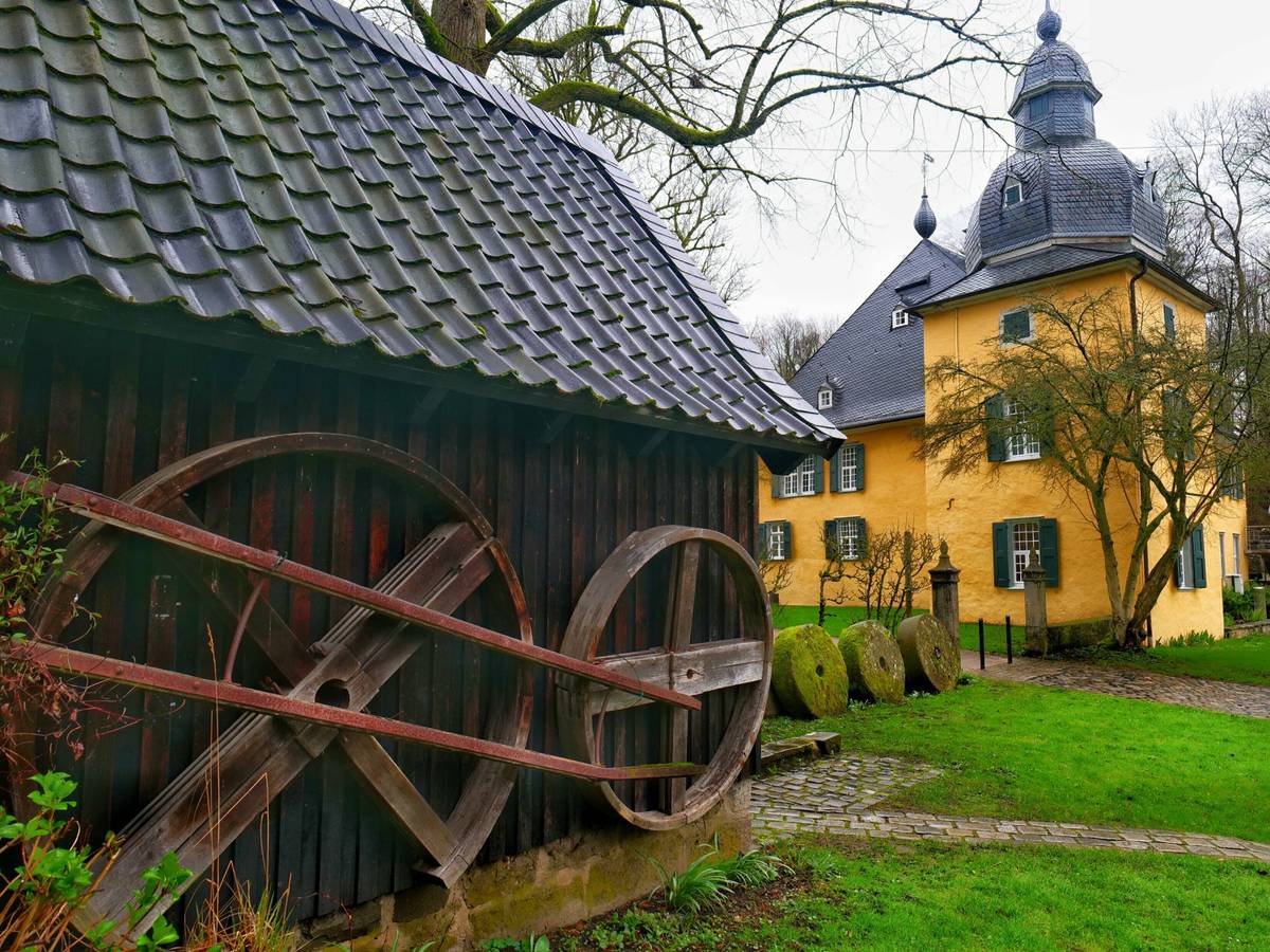 Schloss Lüntenbeck im März 2024
