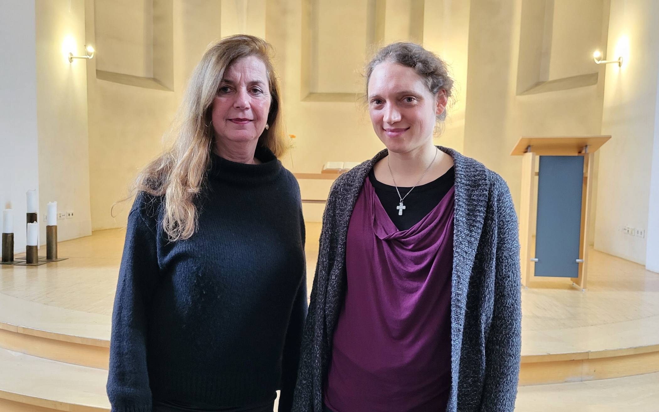  Rundfunkpastorin Sabine Steinwender-Schnitzius (li.) und Pfarrerin Simone Pries planen den Gottesdienst schon seit einem halben Jahr. 