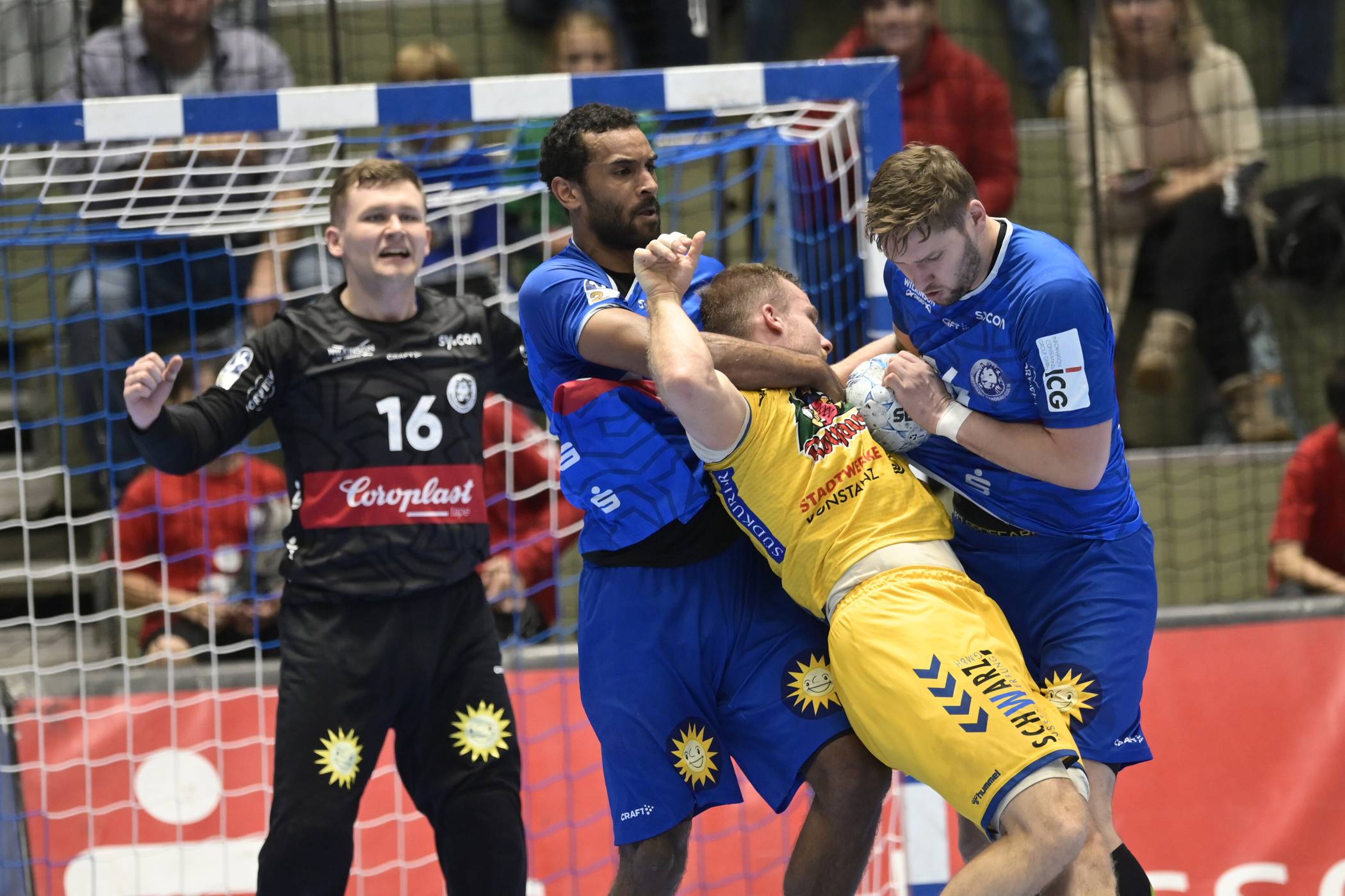 Der BHC hatte die Gäste fest im Griff – auch dank Torwart Lukas Diedrich.