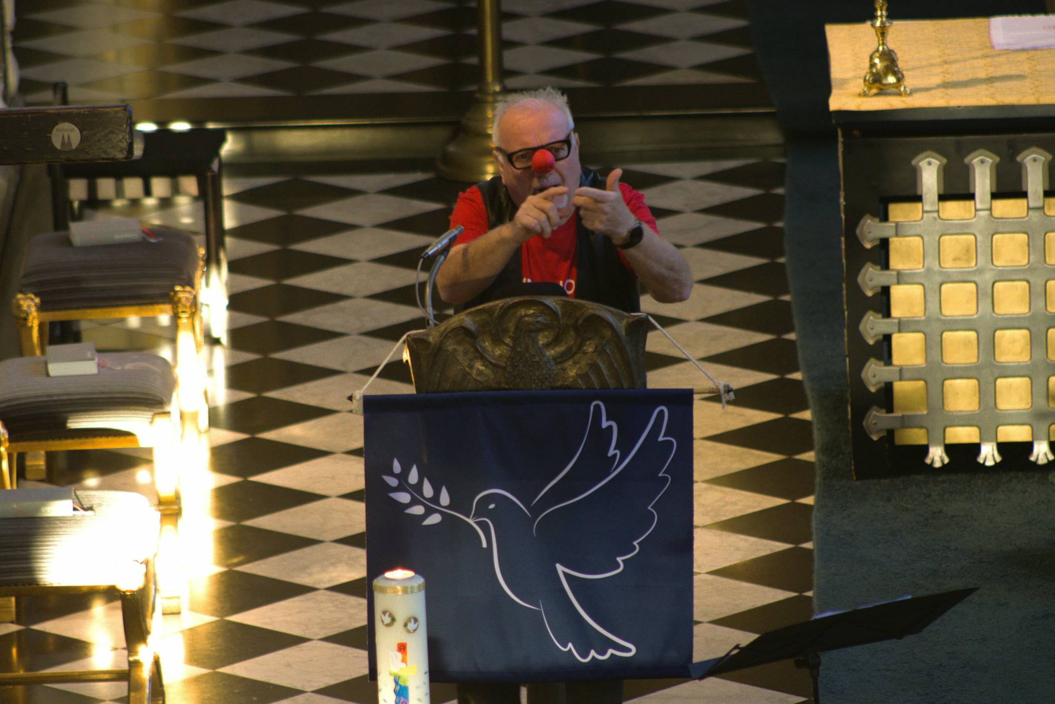 Willibert Pauels begeisterte mit seiner Rede die mehr als 100 Gäste.