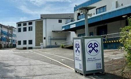  Die Wach- und Schließgesellschaft bietet zur Überwachung und Sicherung von temporären Baustellen oder Liegenschaften Video-Türmen mit Aufschaltung auf eine der modernsten Alarmempfangsstellen Europas an. 