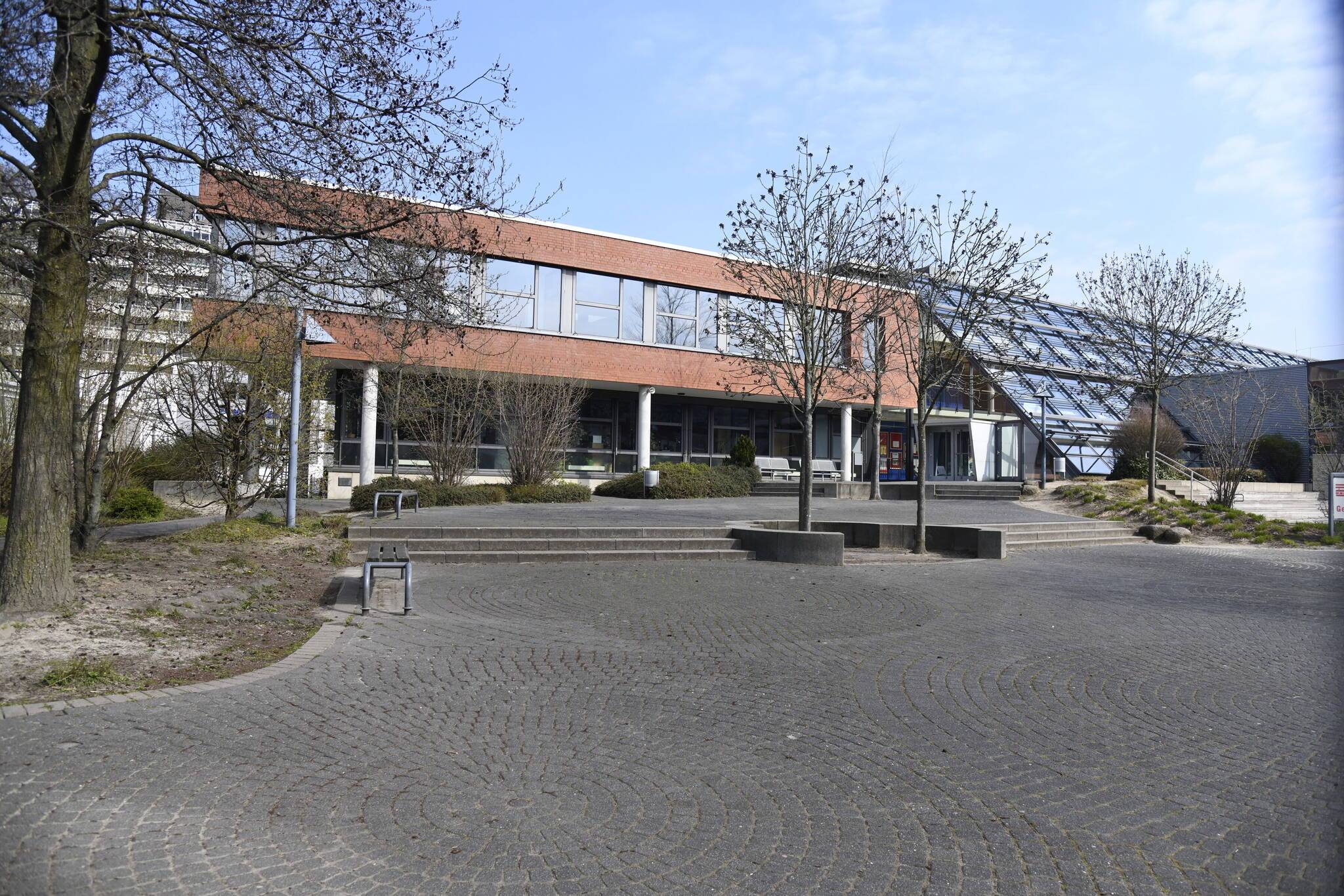  Die Gesamtschule in Barmen. 