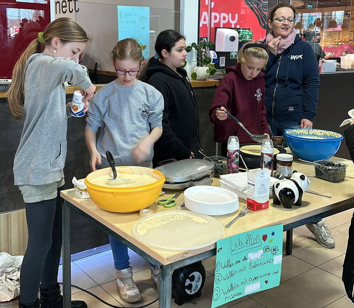 Verkaufsaktion für den Tierschutzverein...