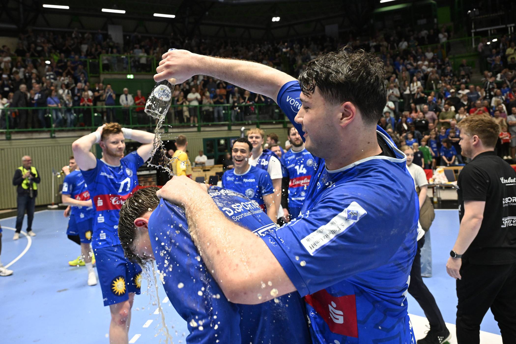 Der Jubel im April nach dem feststehenden Aufstieg.