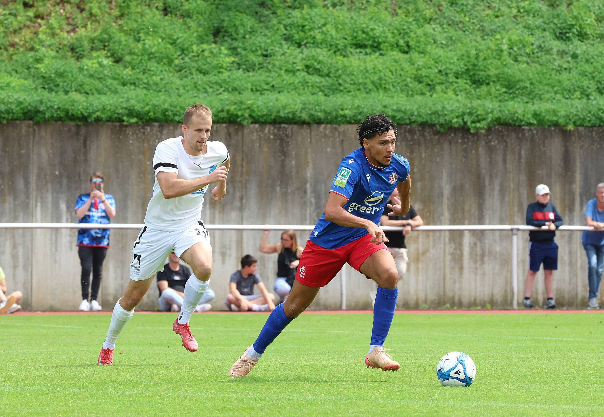 Szene mit Celal Aydogan.