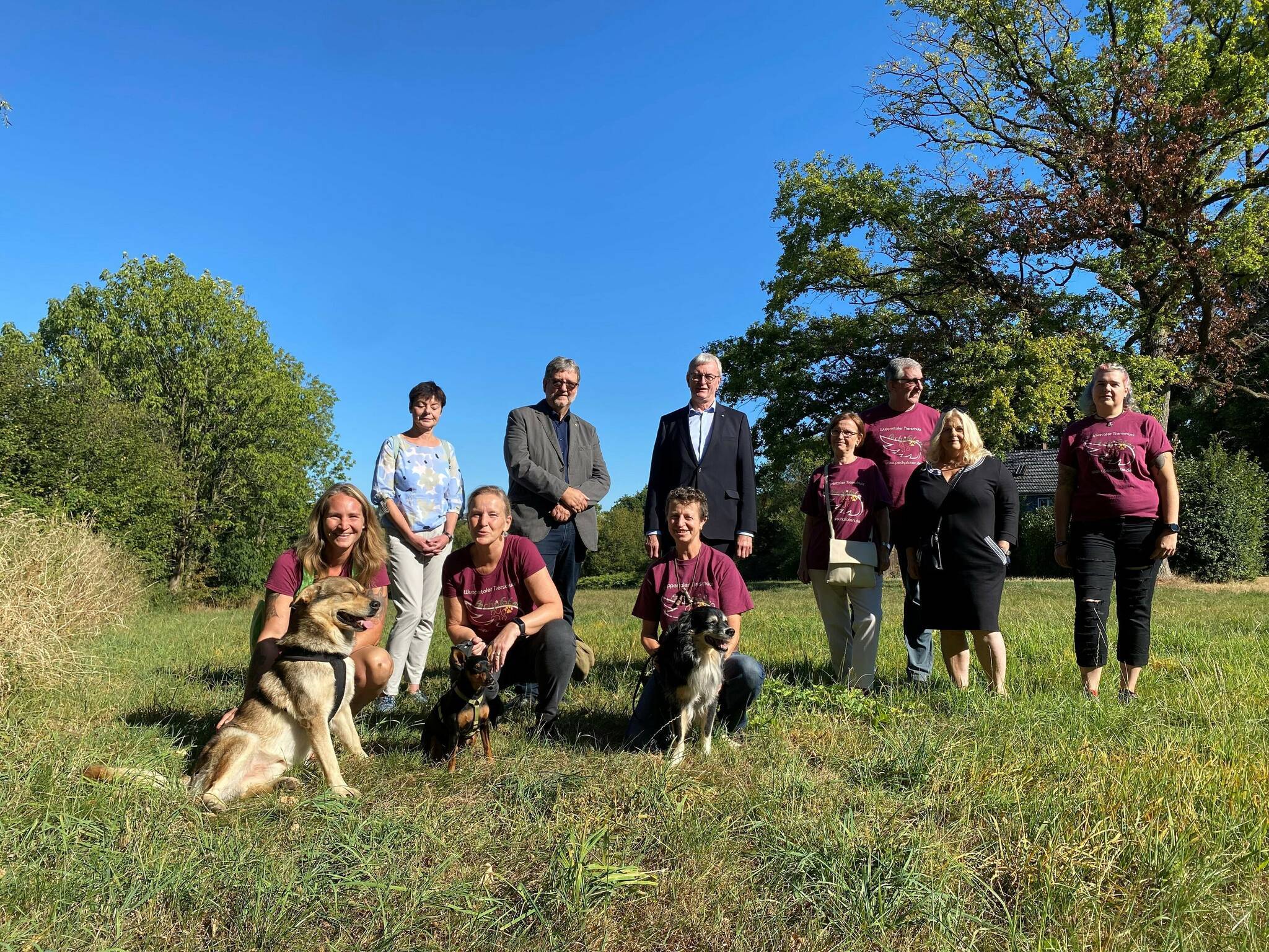  Die Schlüsselübergabe im Jahr 2022. Dann kam alles anders. 