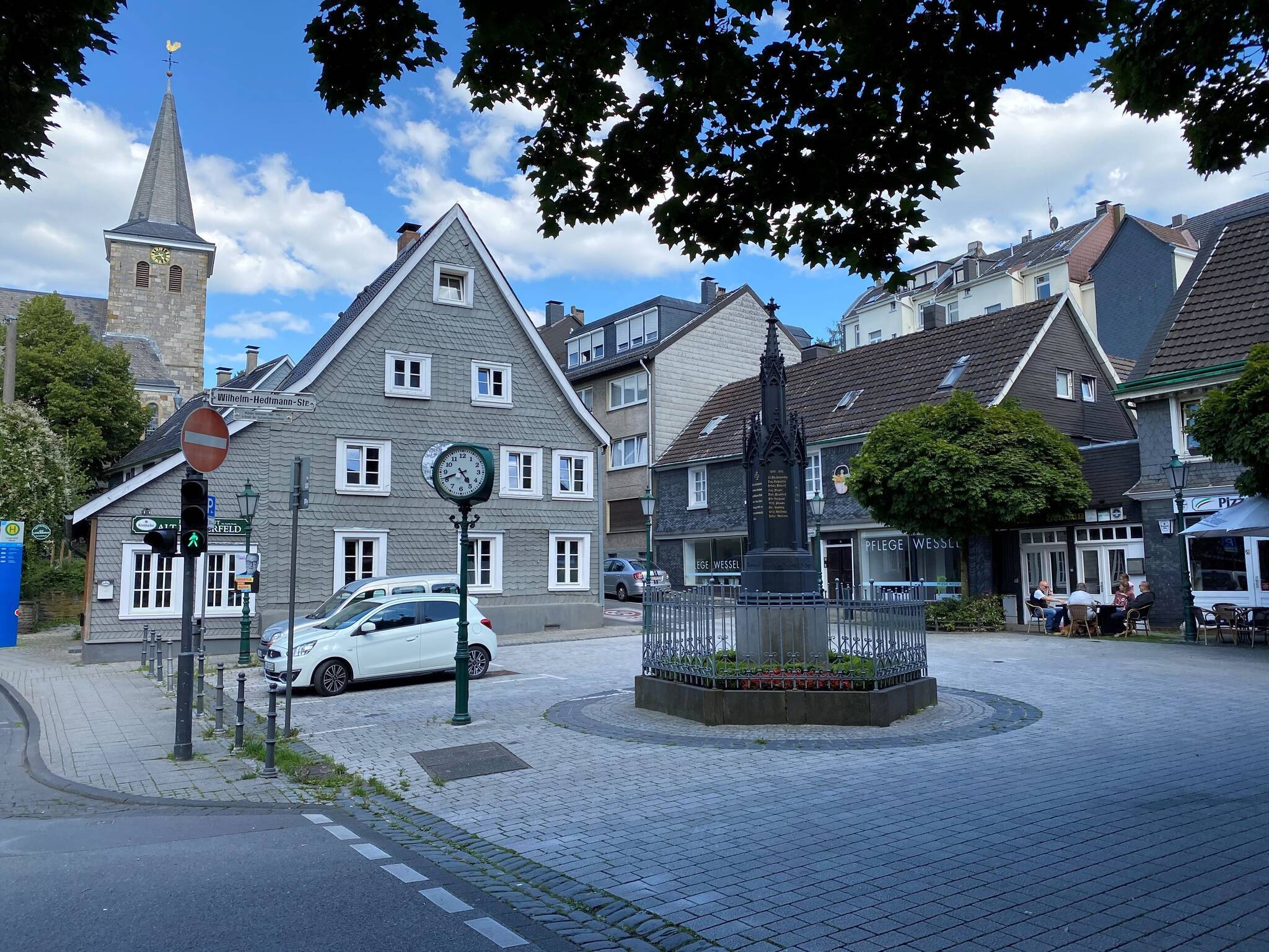 Der Langerfelder Markt.