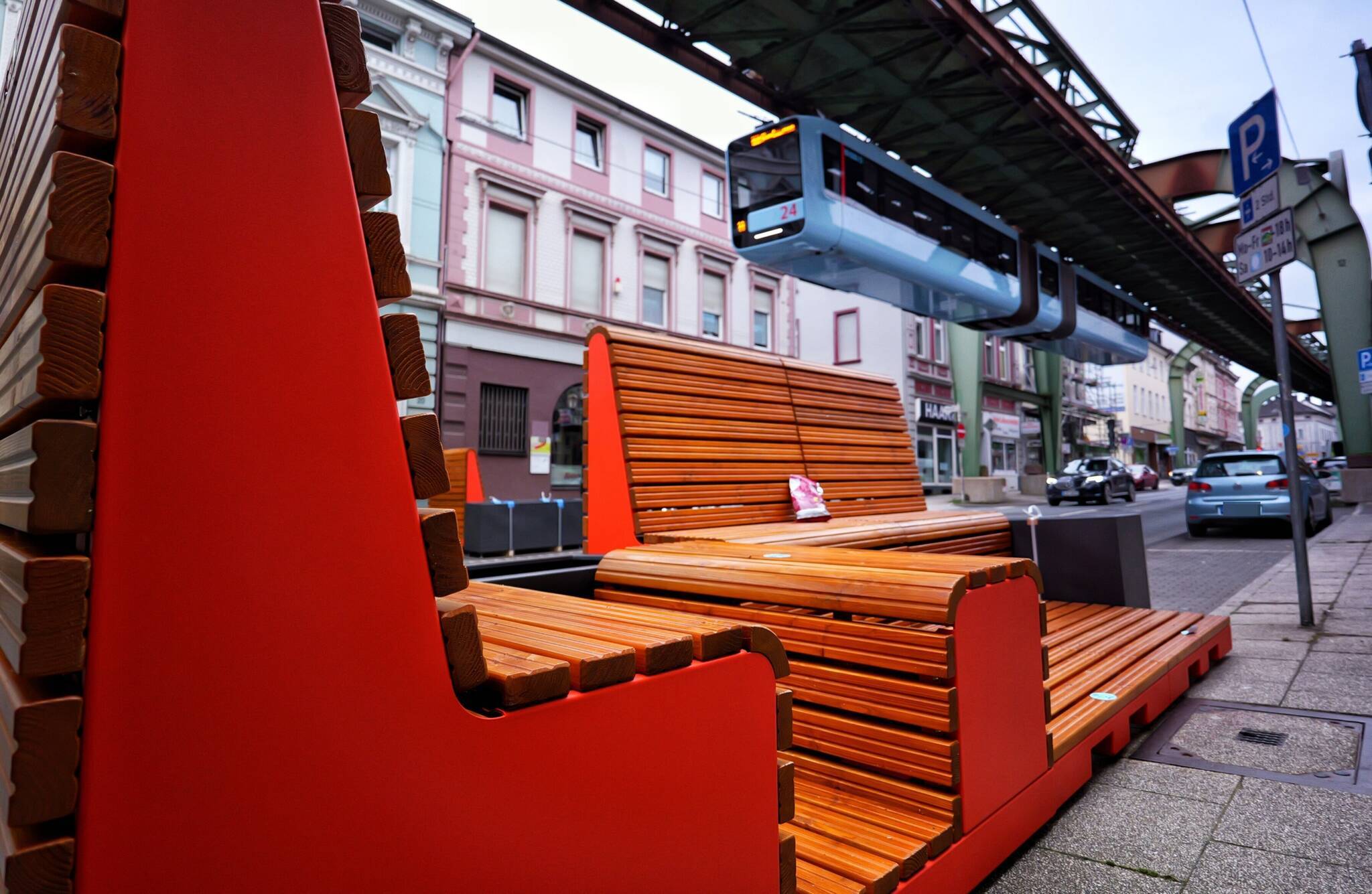 Die Parklets an der Kaiserstraße.