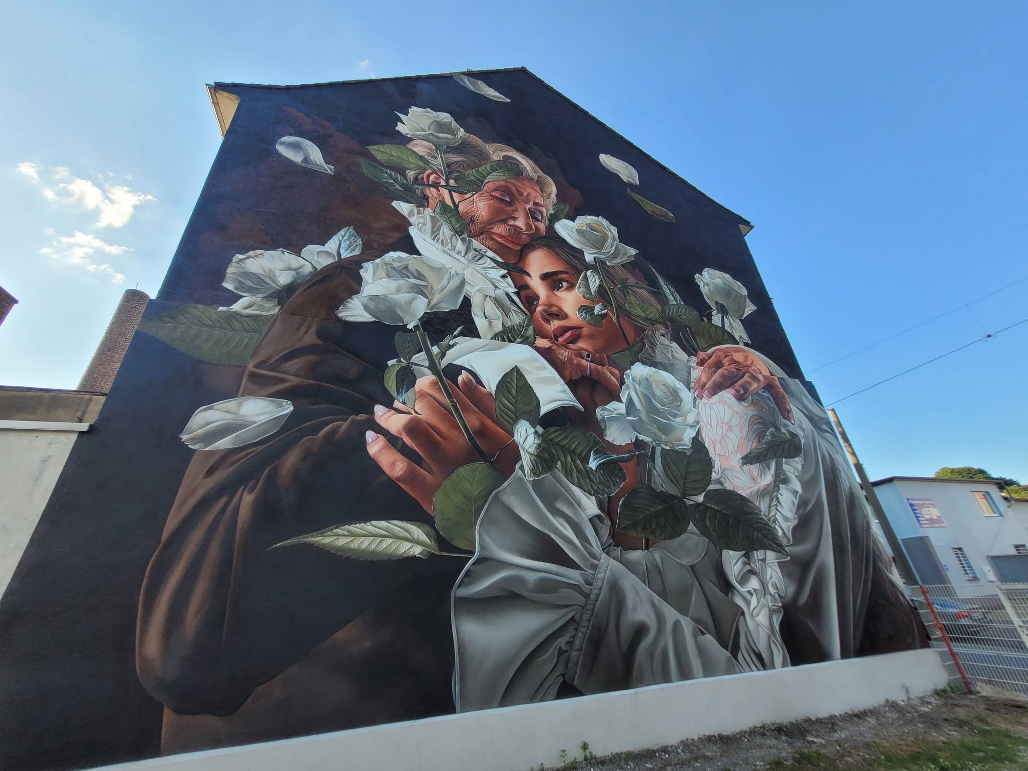  Die beiden niederländischen Street-Artists Niels van Swaemen und Kaspar van Leek, die sich gemeinsam „Studio Giftig“ nennen, haben diese Wand an der Lenneper Straße 28 in Heckinghausen gestaltet.  