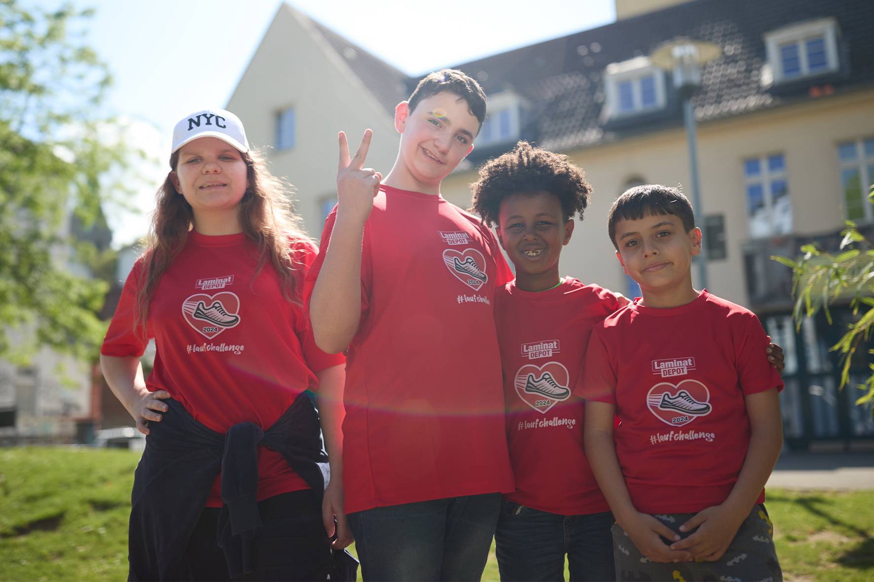  Knapp 6.000 Teilnehmende haben sich bereits für den guten Zweck registriert. 