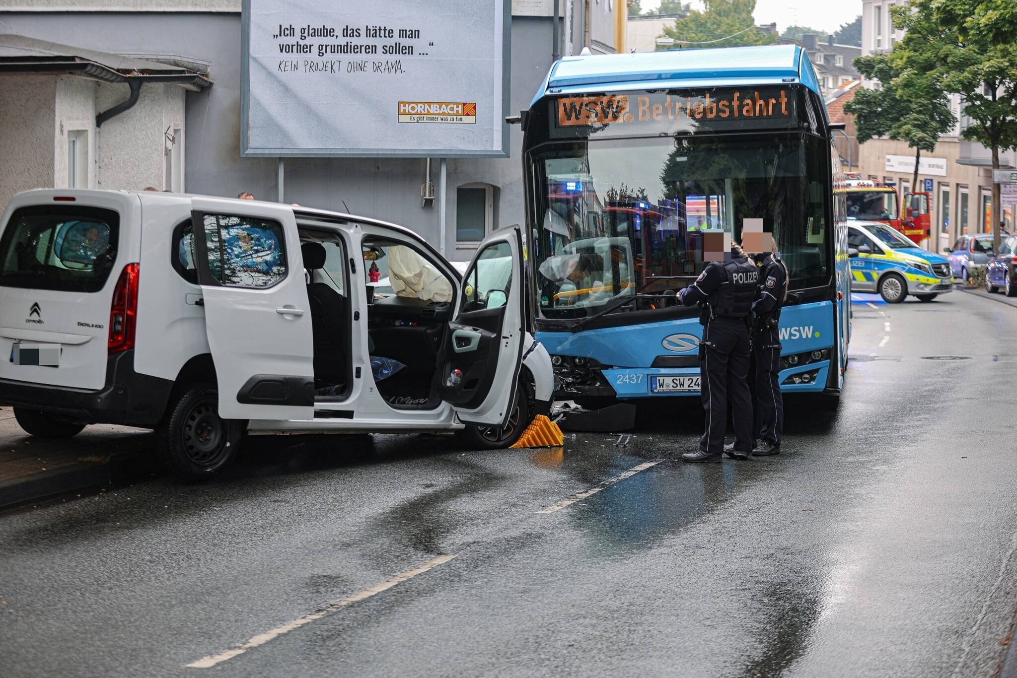  Die Schwelmer Straße war komplett gesperrt. 
