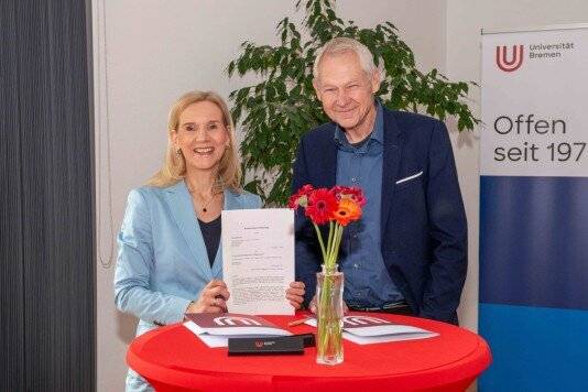  Prof. Dr. Jutta Günther (Rektorin der Universität Bremen) und Prof. Dr.-Ing. Manfred Fischedick (Präsident und wissenschaftlicher Geschäftsführer des Wuppertal Instituts). 