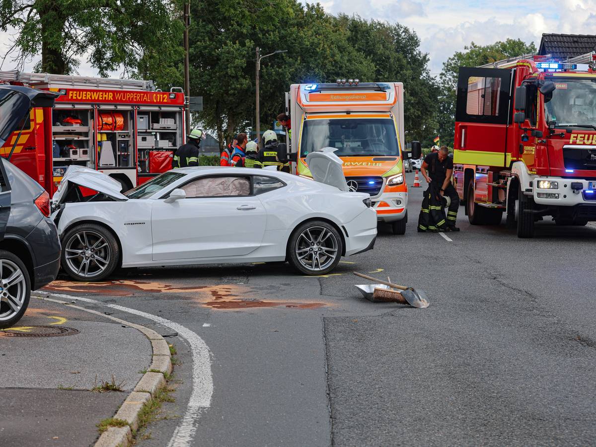Unfall im Kreuzungsbereich
