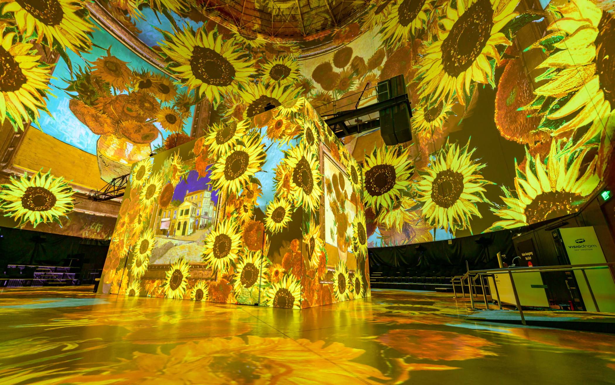 Blick ins Visiodrom während der Da-Vinci-Ausstellung.