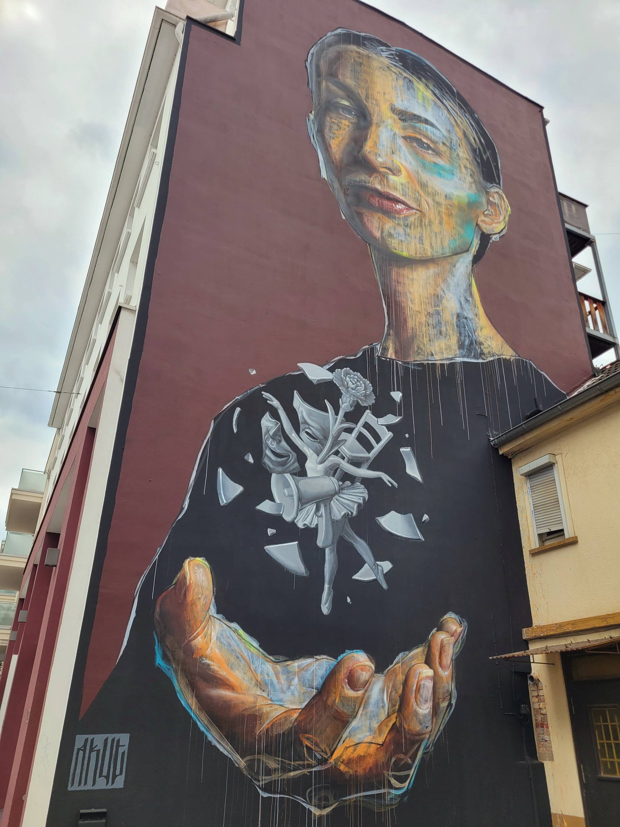 Falk Lehmann alias „Akut“ aus Berlin hat an der Luisenstraße 28 ein...