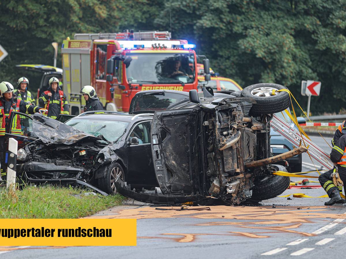 Stundenlange Sperrung nach Unfall