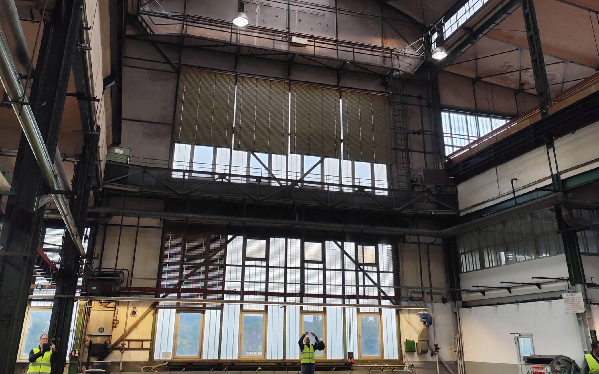 Bilder: Lost Space – das Wuppertaler Schaeffler-Werk