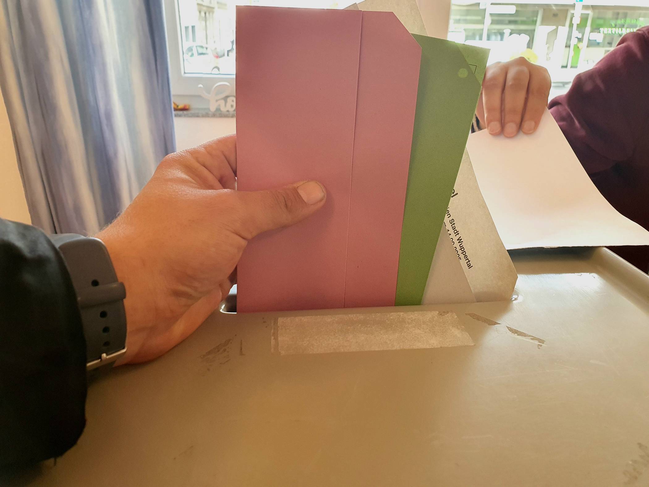 Die Stimmabgabe läuft bis 18 Uhr.