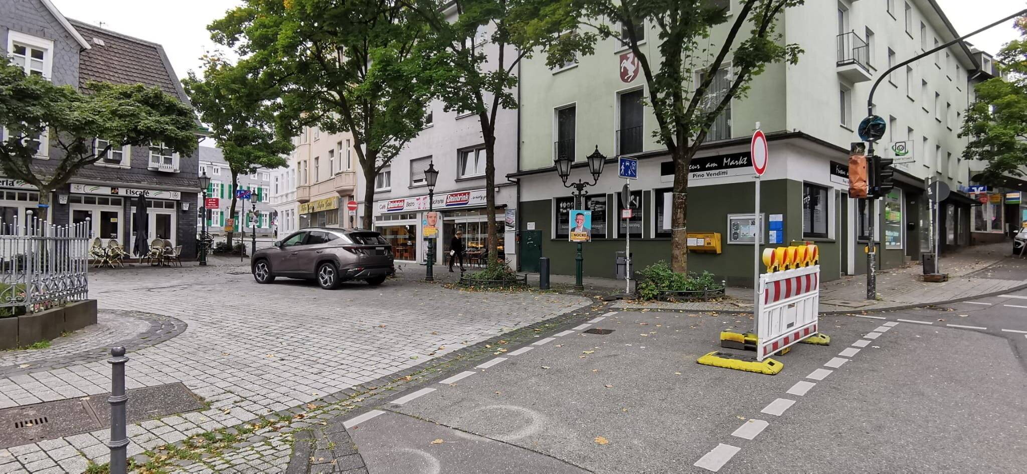 Der gesperrte Langerfelder Markt.