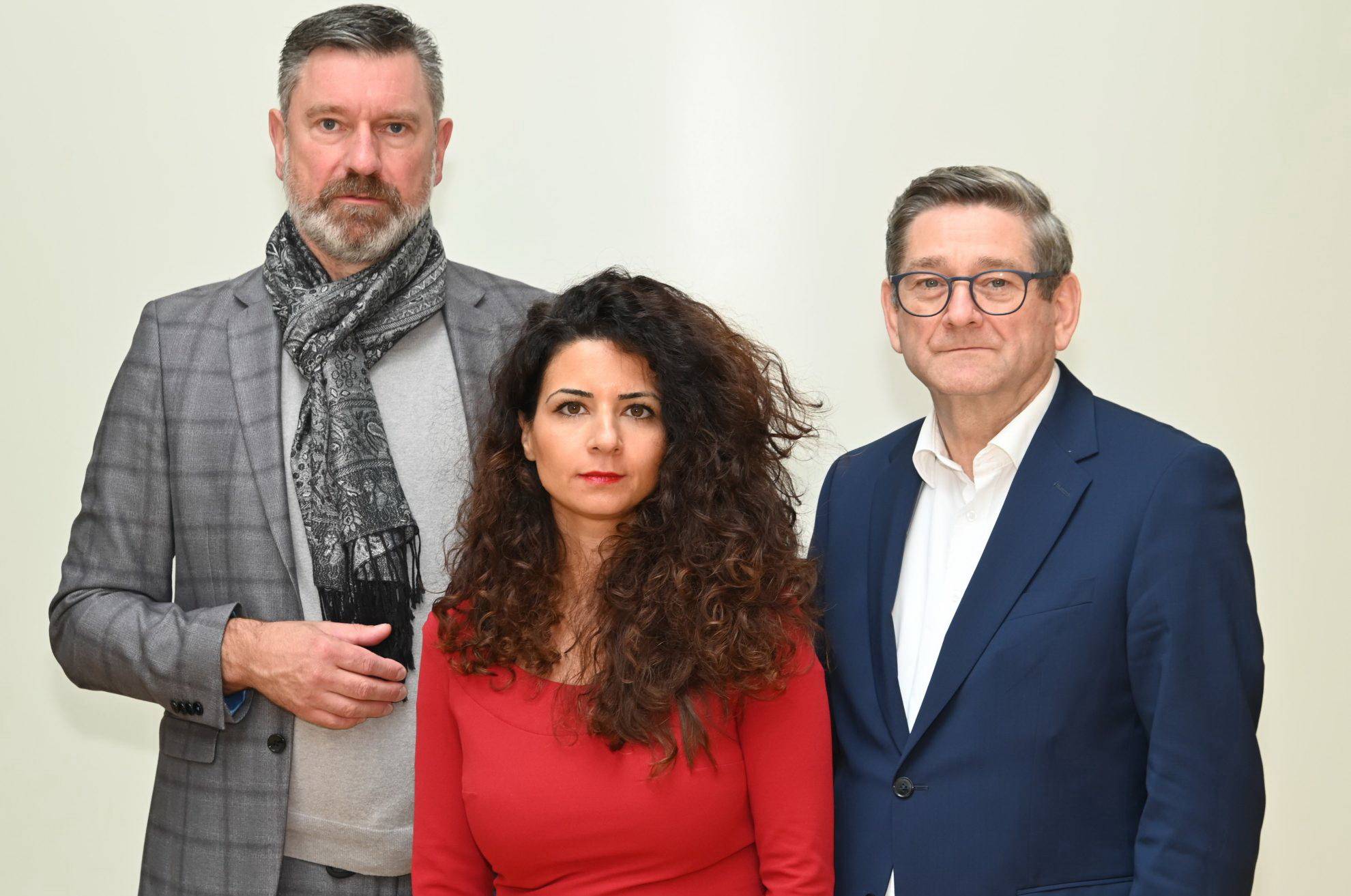  Von li: Andreas Bialas, Dilek Engin und Josef Neumann. 