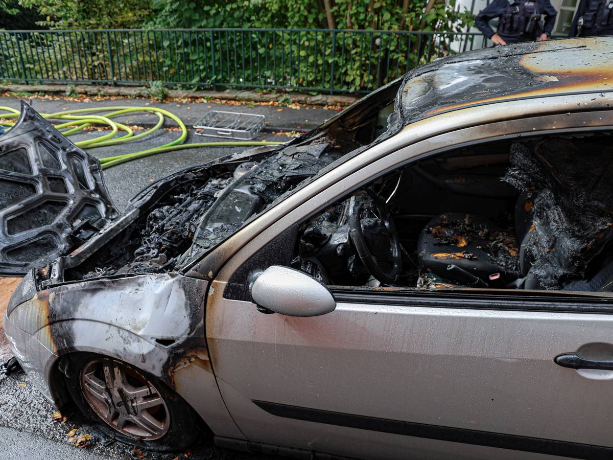 PKW-Brand am Sedansberg
