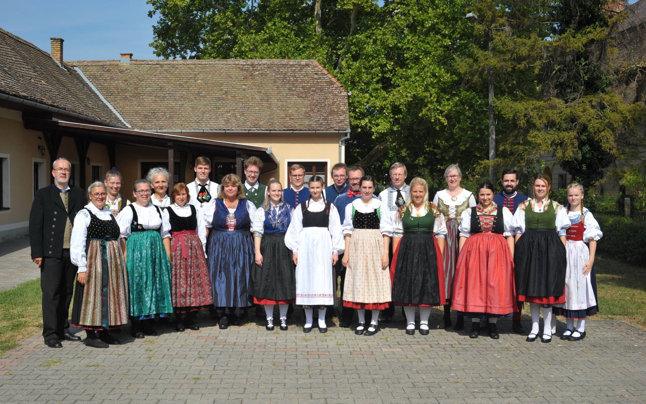 Die Folkoregruppe „Klingende Windrose“.