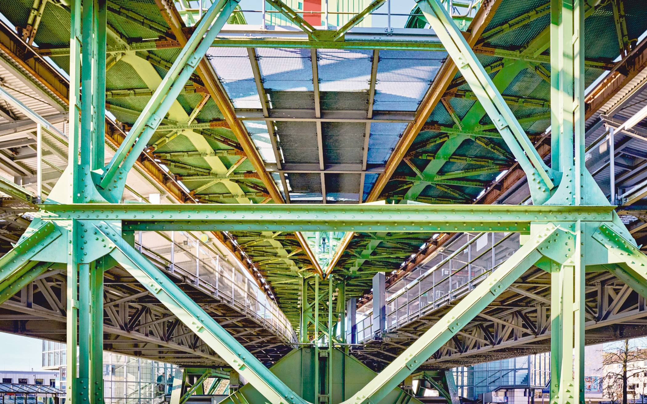 "Schwebebahnstation Wuppertal Oberbarmen" von Reinhard...