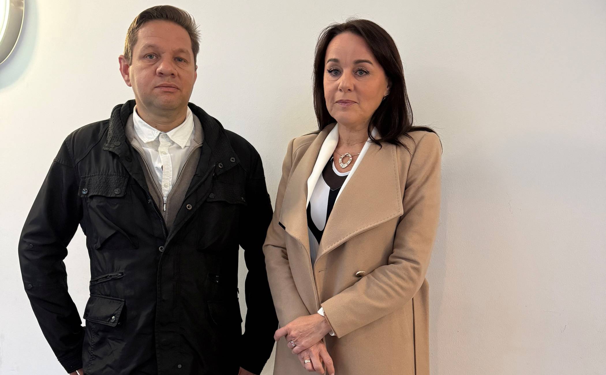  Das Opfer Robert Heidt und seine Schwester Nelly Ruppel. 