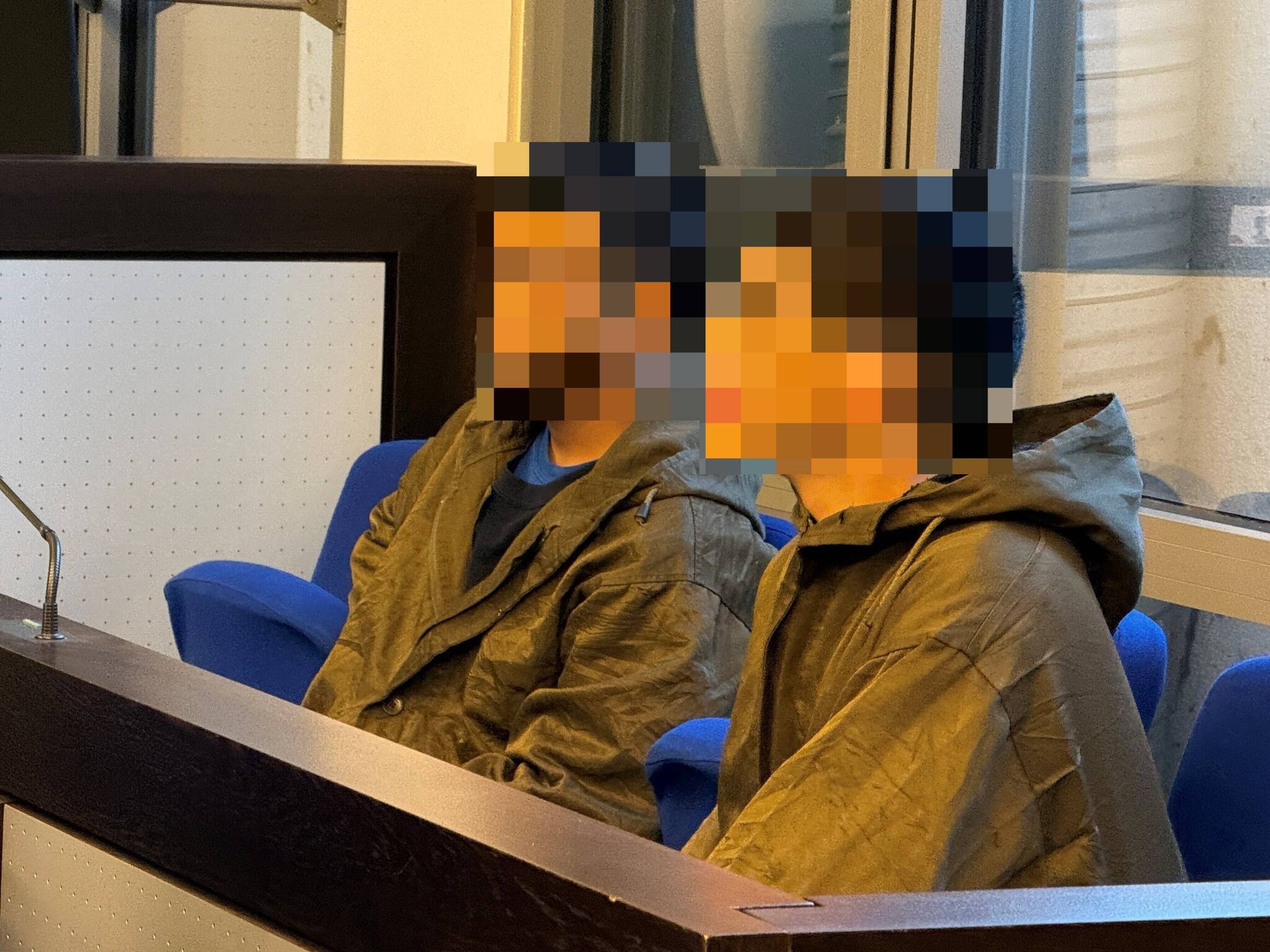  Die beiden Angeklagten. 