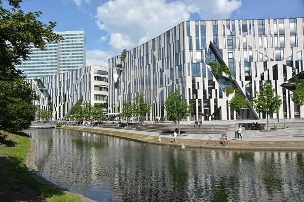 Arbeiten in Düsseldorf, wohnen in Wuppertal: So klappt der Spagat