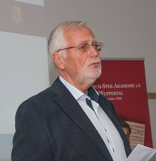  Wolfgang Kleinbäumer ist Vorsitzender der Friedrich-Spee-Akademie. Er stellte jetzt das Programm für den Herbst und Winter vor. 