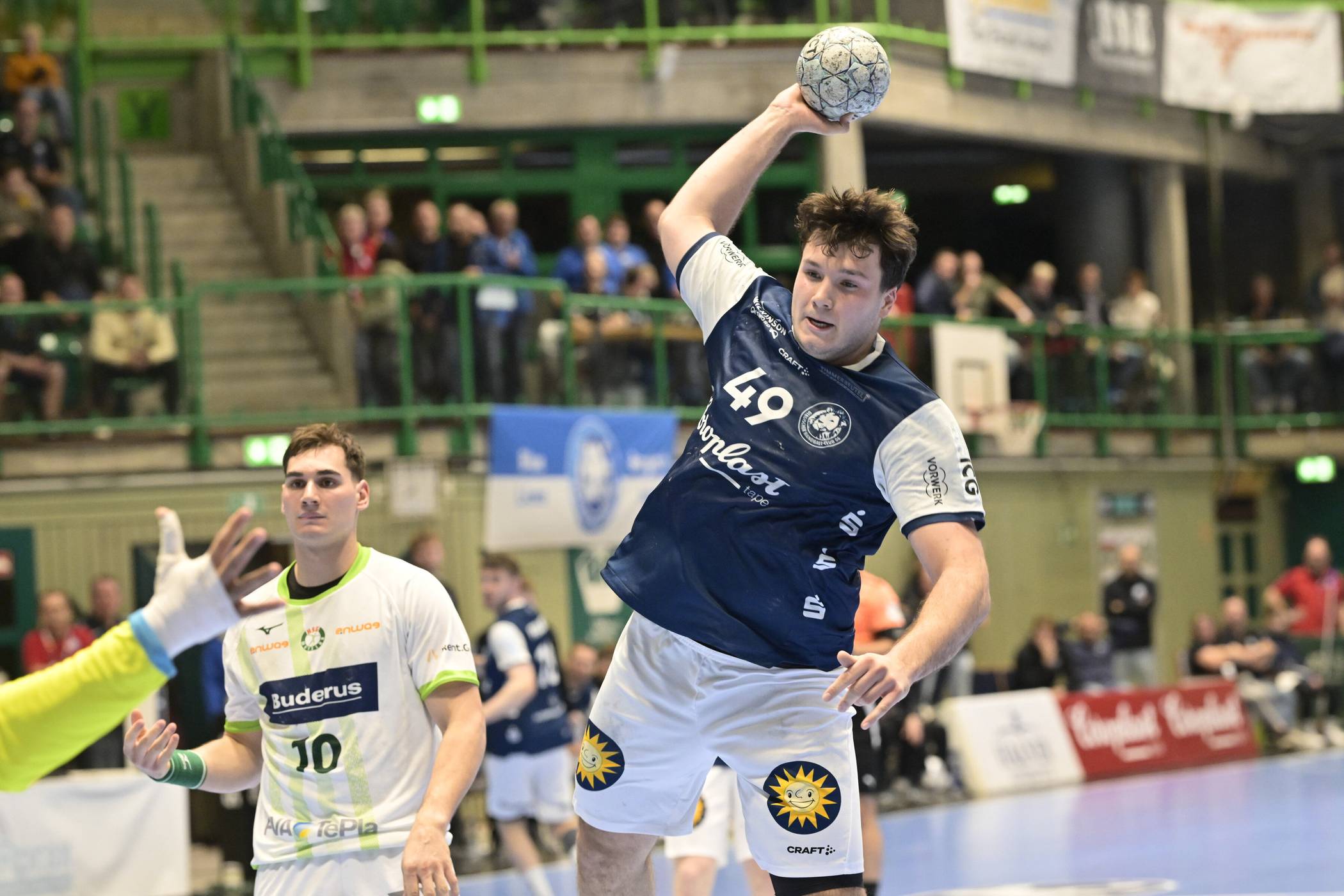  Aron Seesing beim Heimsieg gegen Wetzlar. 