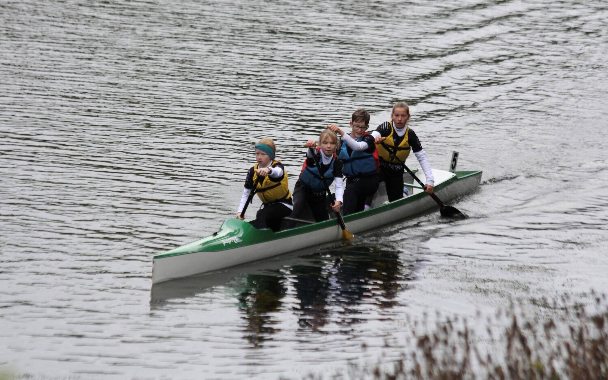 Der Nachwuchs auf dem Weg nach vorn: Sophie Ebhardt, Klara Kremser, Fynn Hoß und Jule...