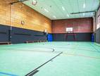 Blick in die Sporthalle.