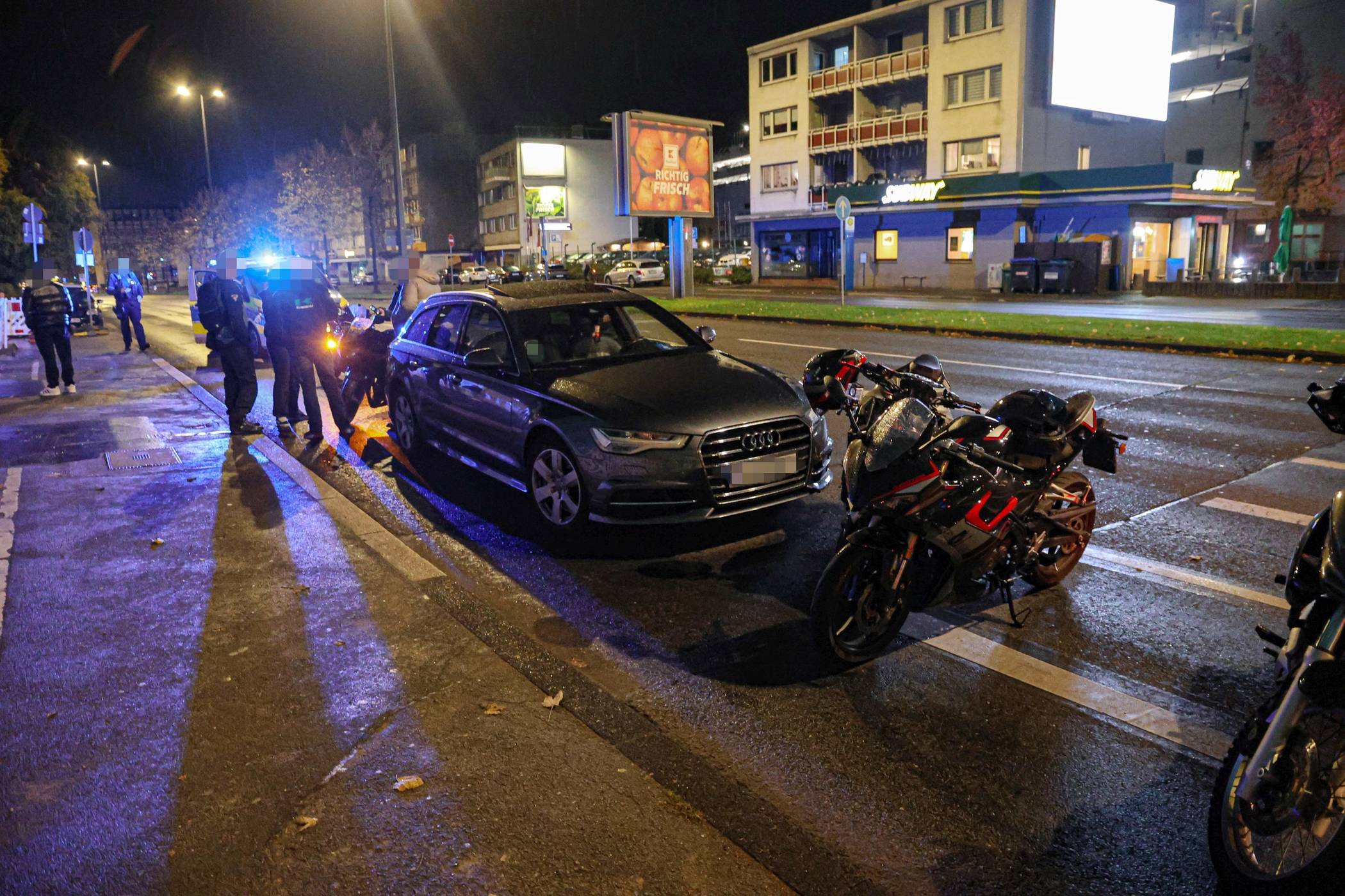  Es bestand Redebedarf ... 