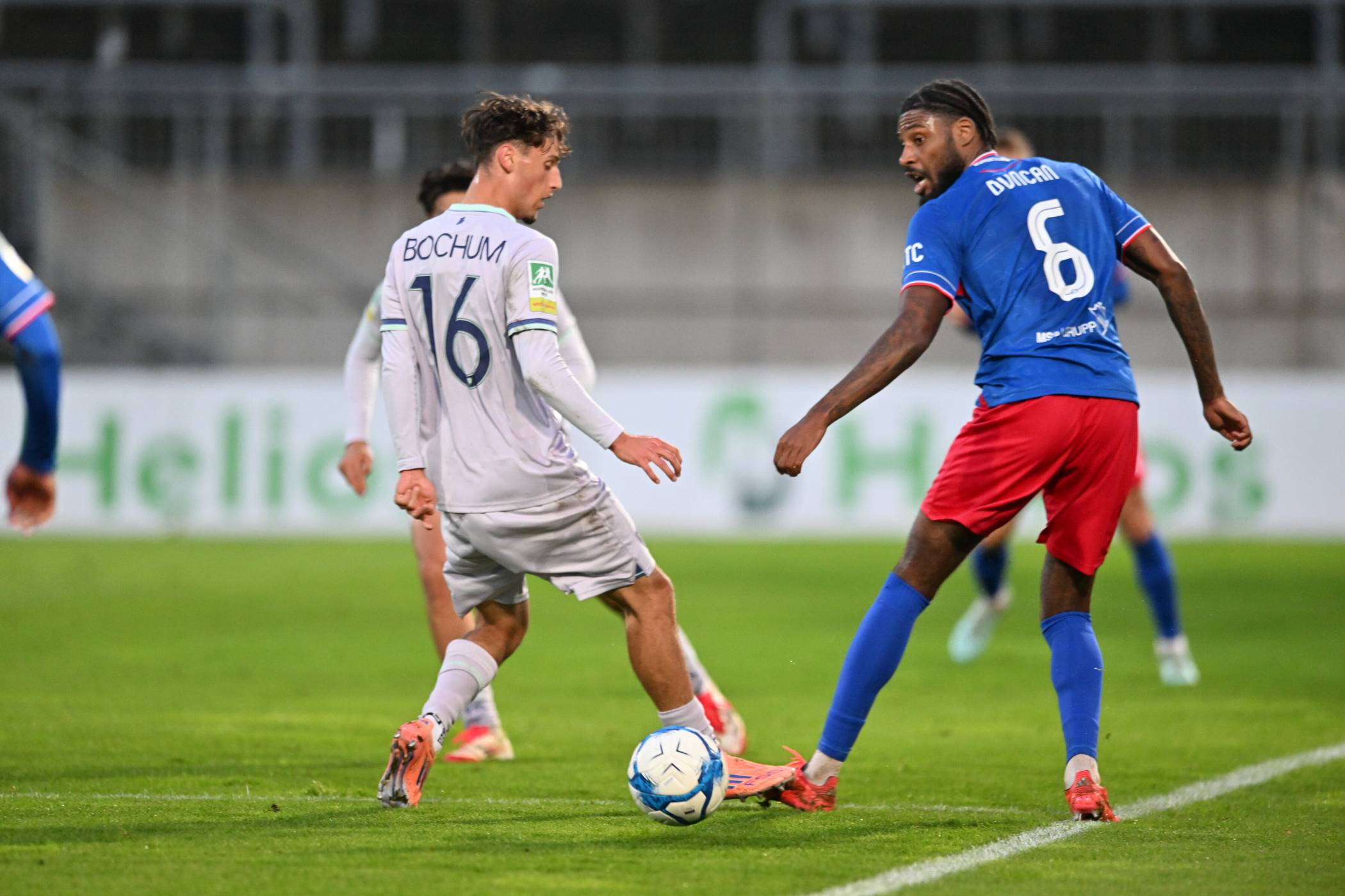  Szene mit Dominic Duncan. 