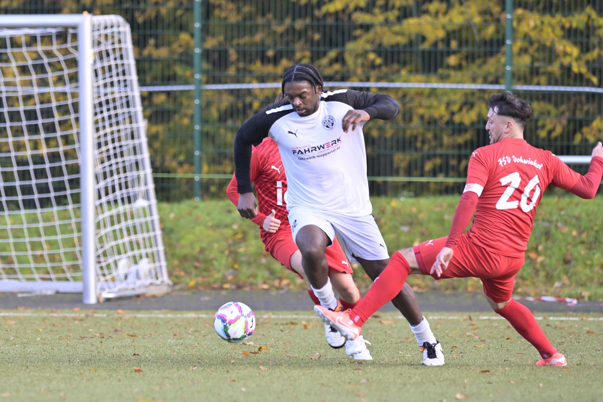  Rott hat die Punkte aus der Lüntenbeck mitgenommen. 