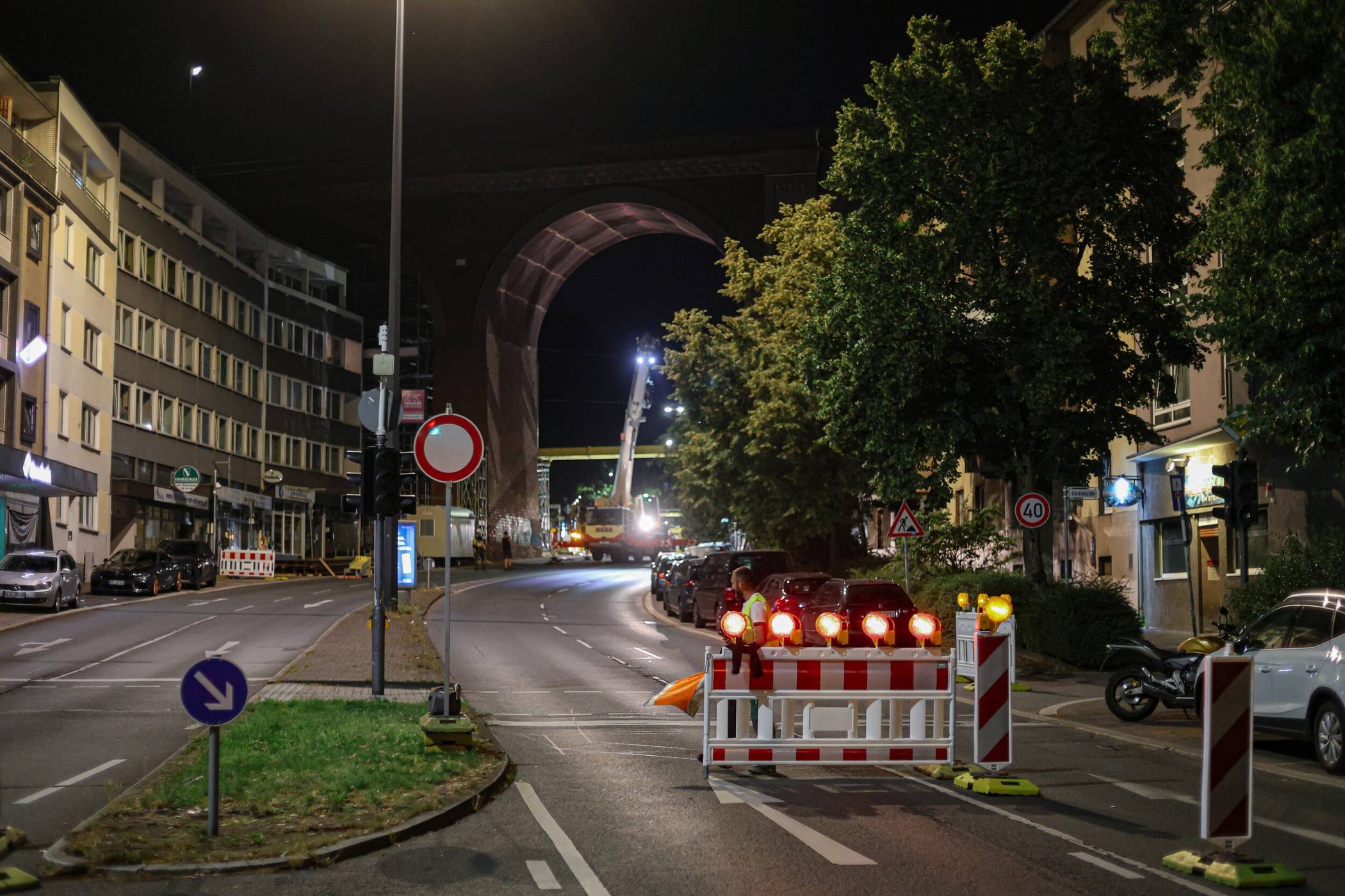  Die Sperrung beim Aufbau des Gerüsts im Juni 2025. 