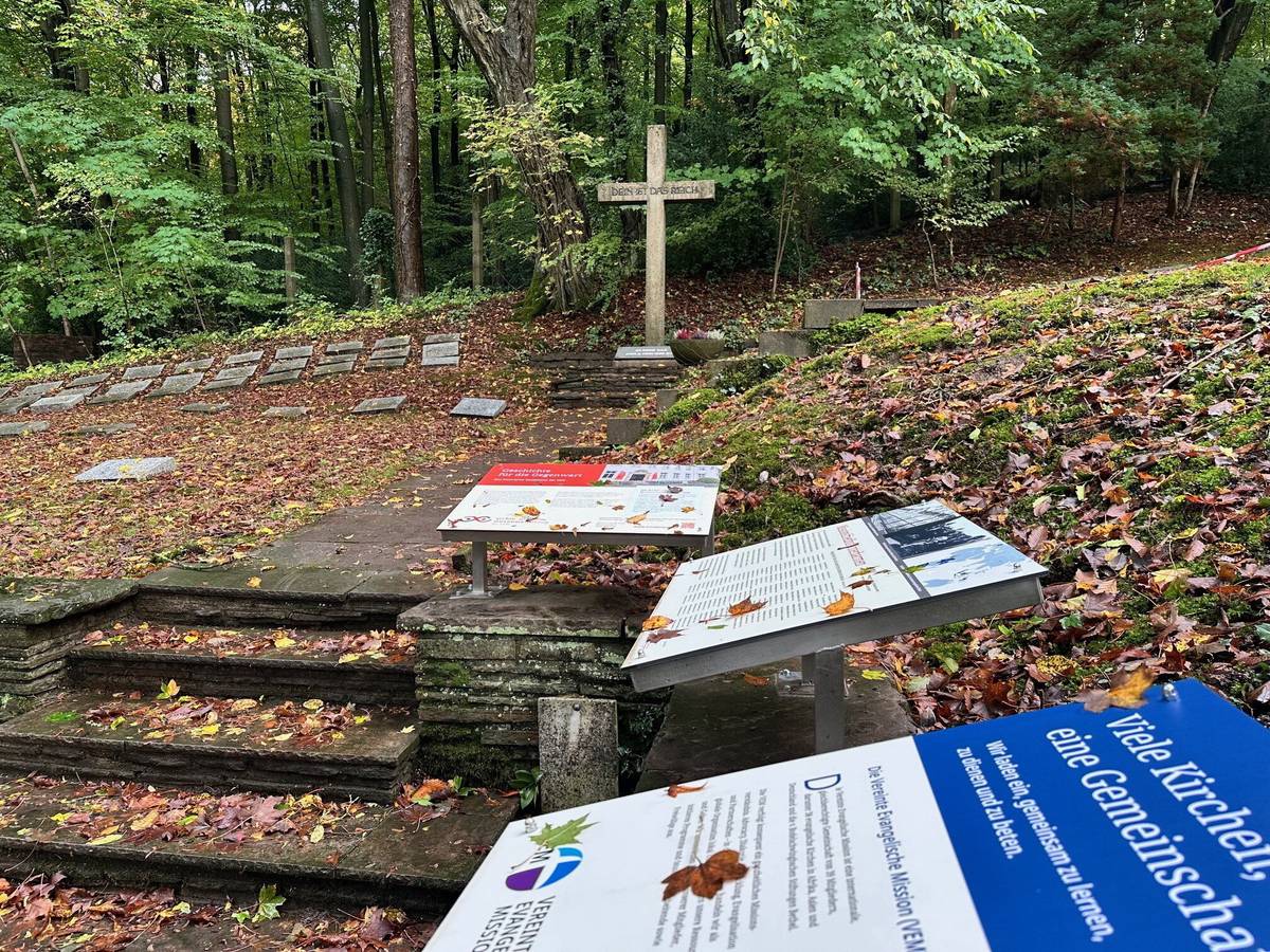 Neue Infotafel erzählen die Geschichte der Mission