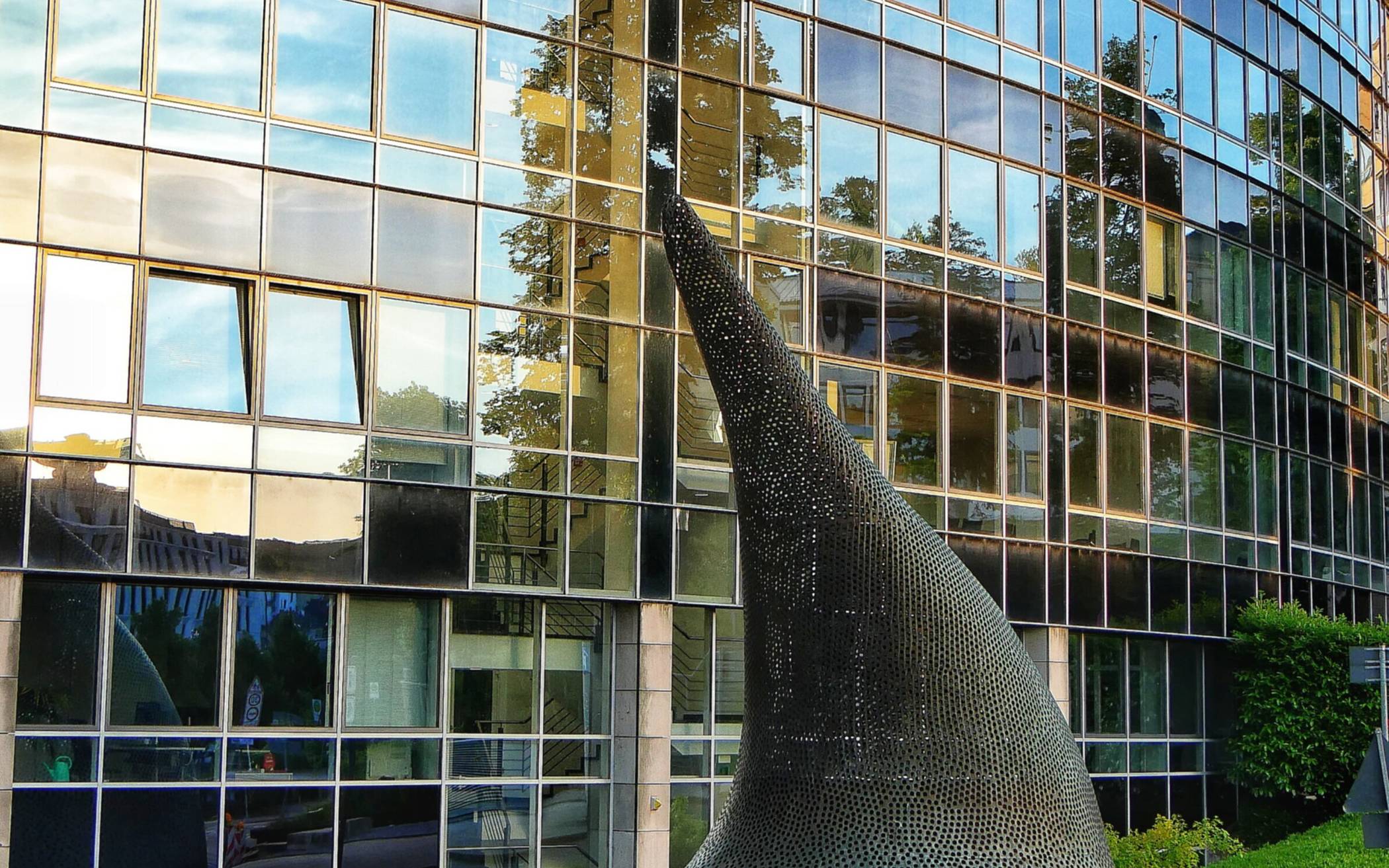 Die Veranstaltung findet in der Glashalle am Islandufer statt.