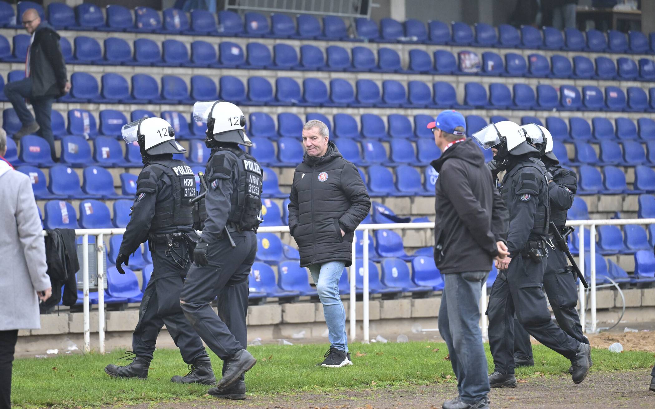 WSV-Sportvorstand Thomas Richter versuchte die Lage