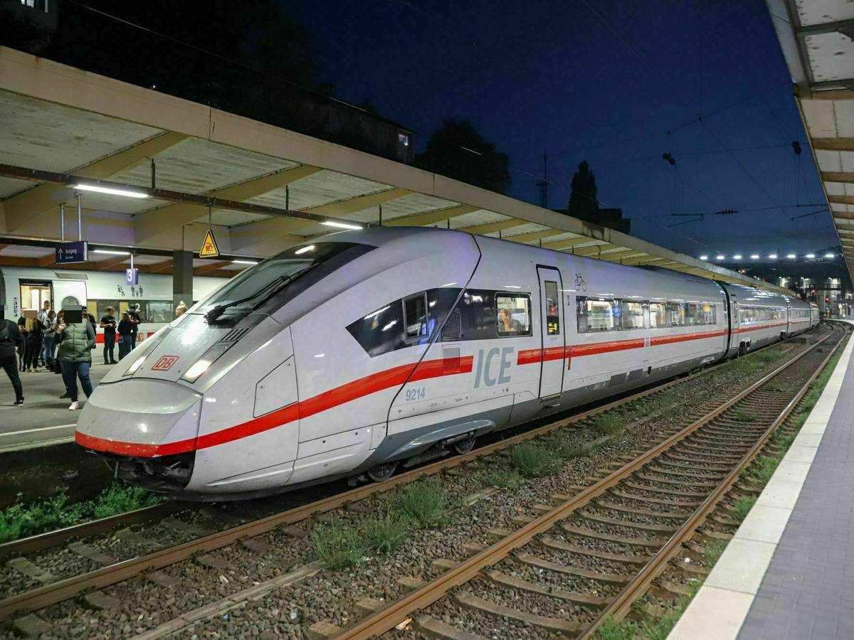 „Eher schwebt 2040 ein Transrapid durchs Tal“