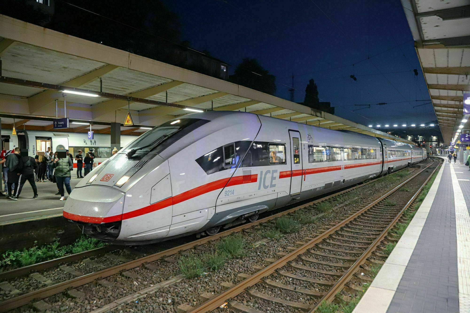  ICE im Wuppertaler Hauptbahnhof (Symbolbild). 