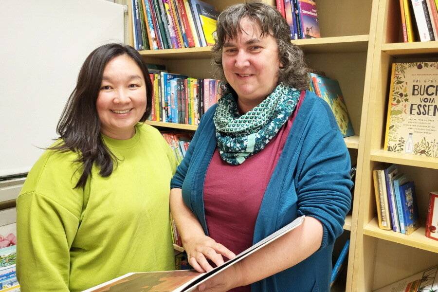 Dorothee van den Borre (re.) mit