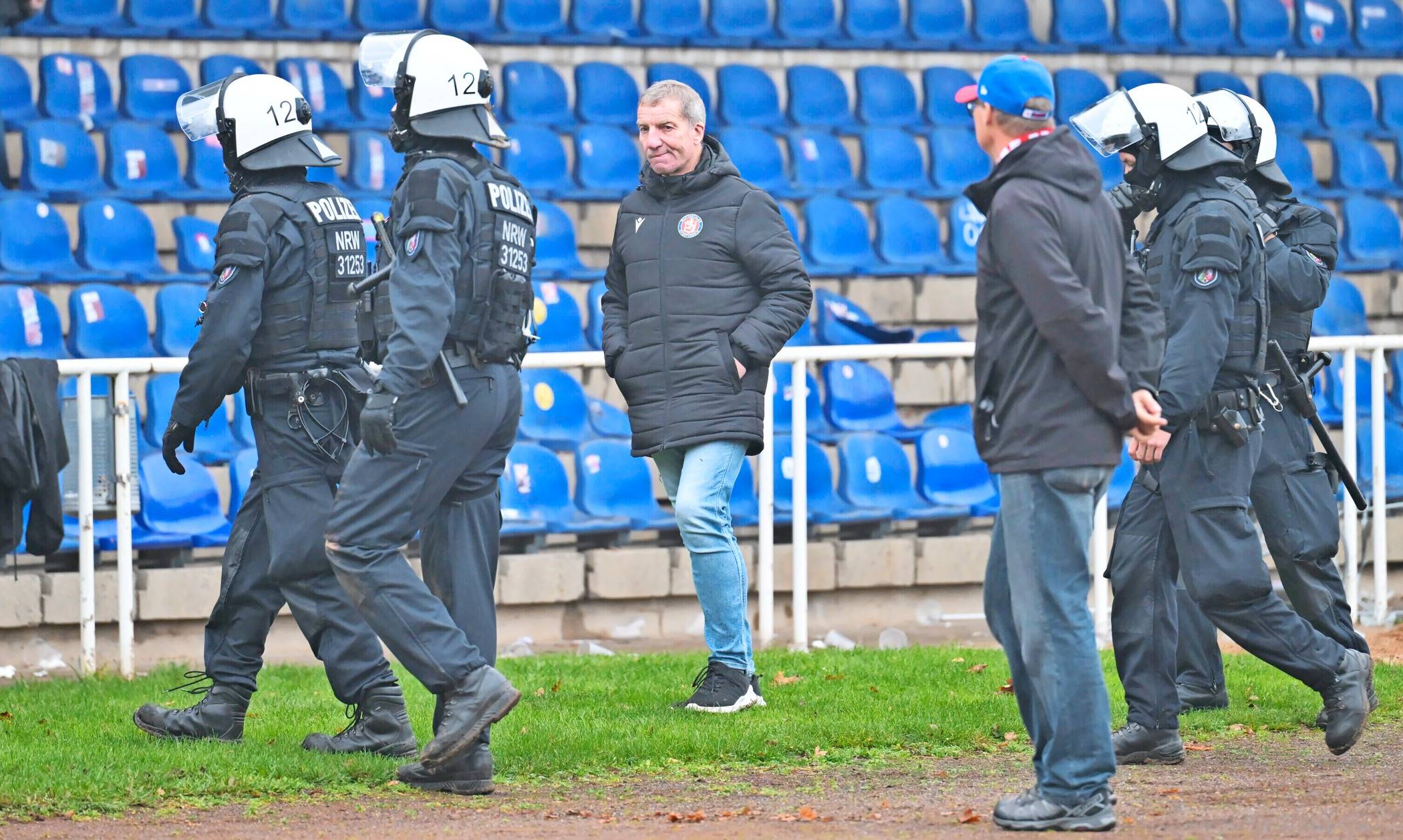 Die Reaktion von den Rängen