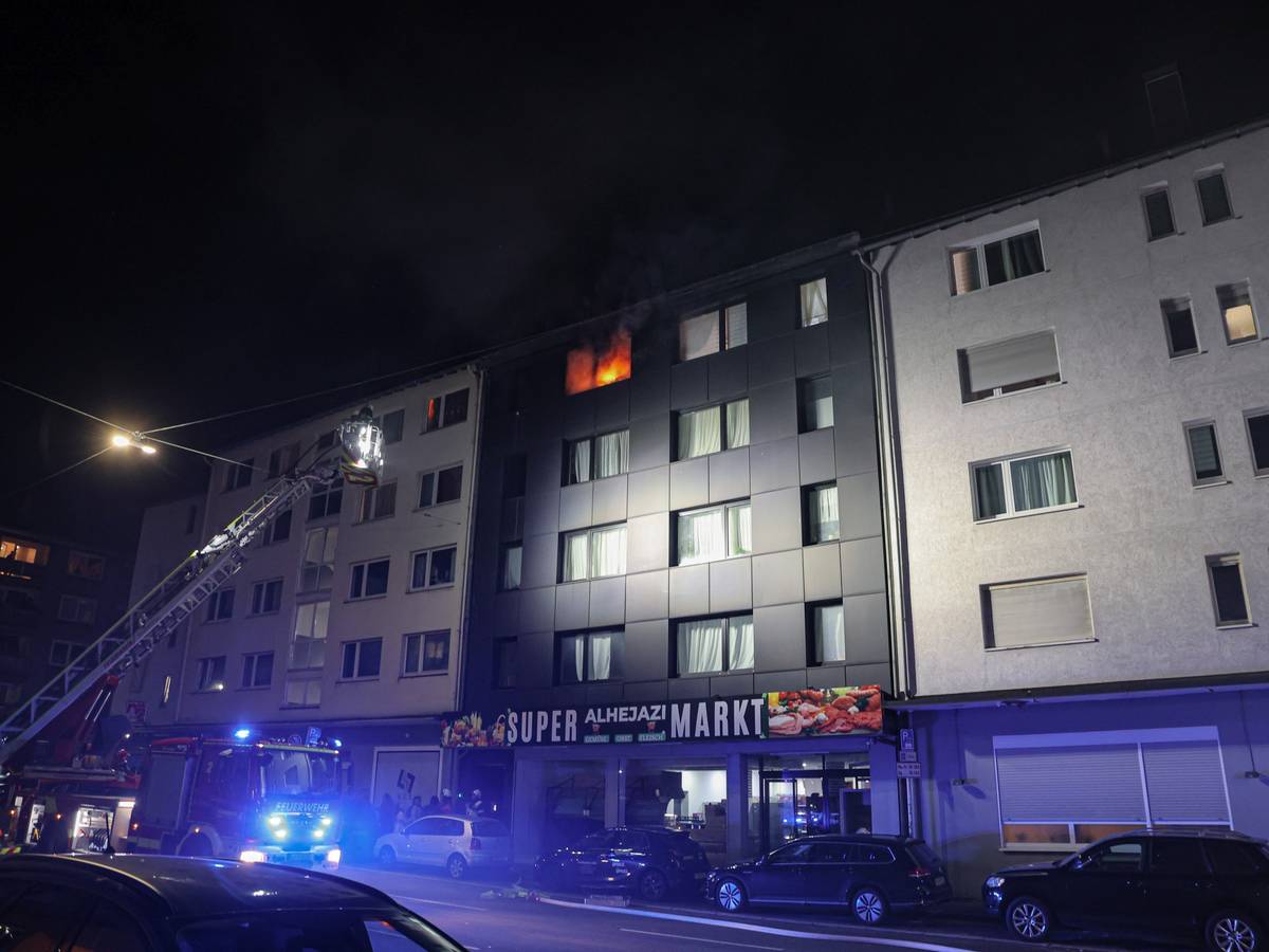 Brand in Wohngebäude
